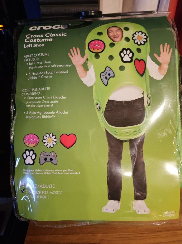 Costume