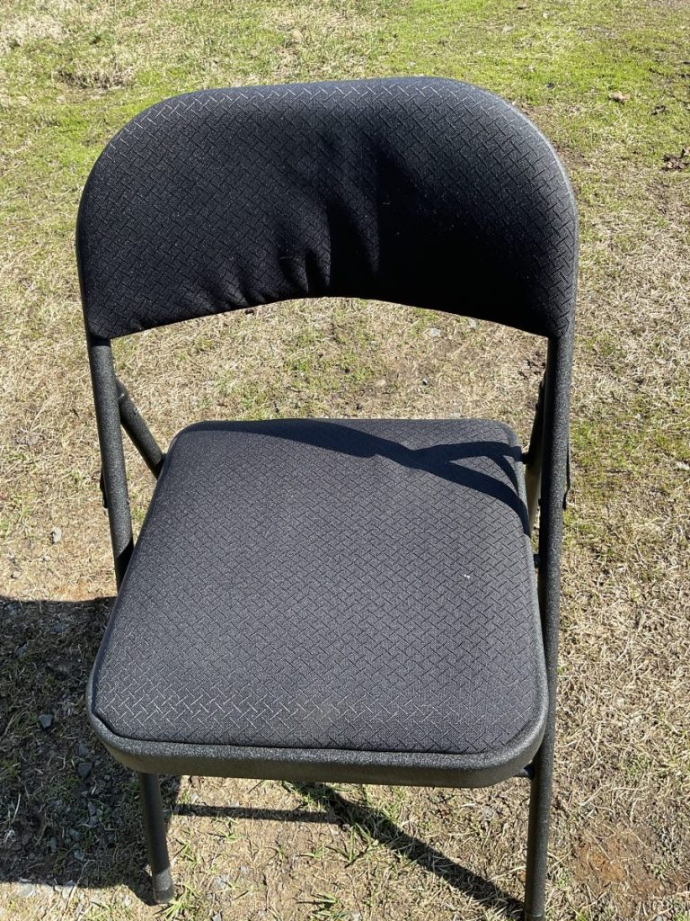 Folding chairs