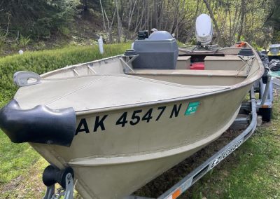 1989 Lund Boat/ trailer with new tires