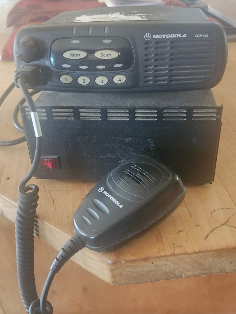 VHF Radio, Inverter & tall antenna